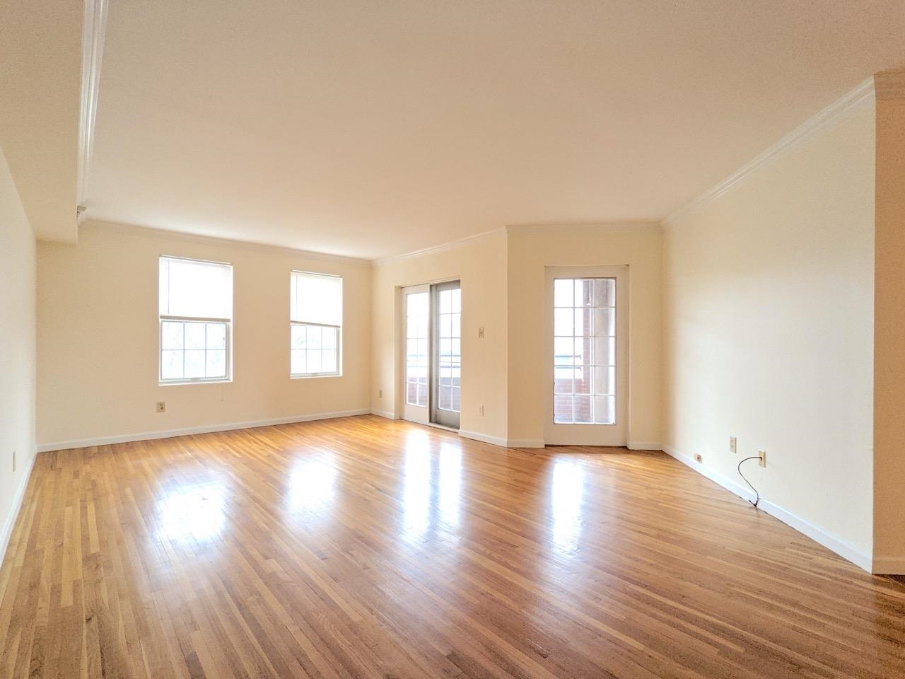 1001 CLINTON ST Unit: 5C
