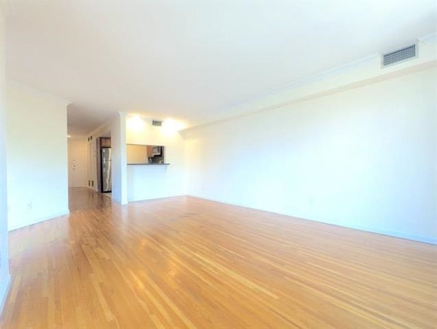 1001 CLINTON ST Unit: 5C