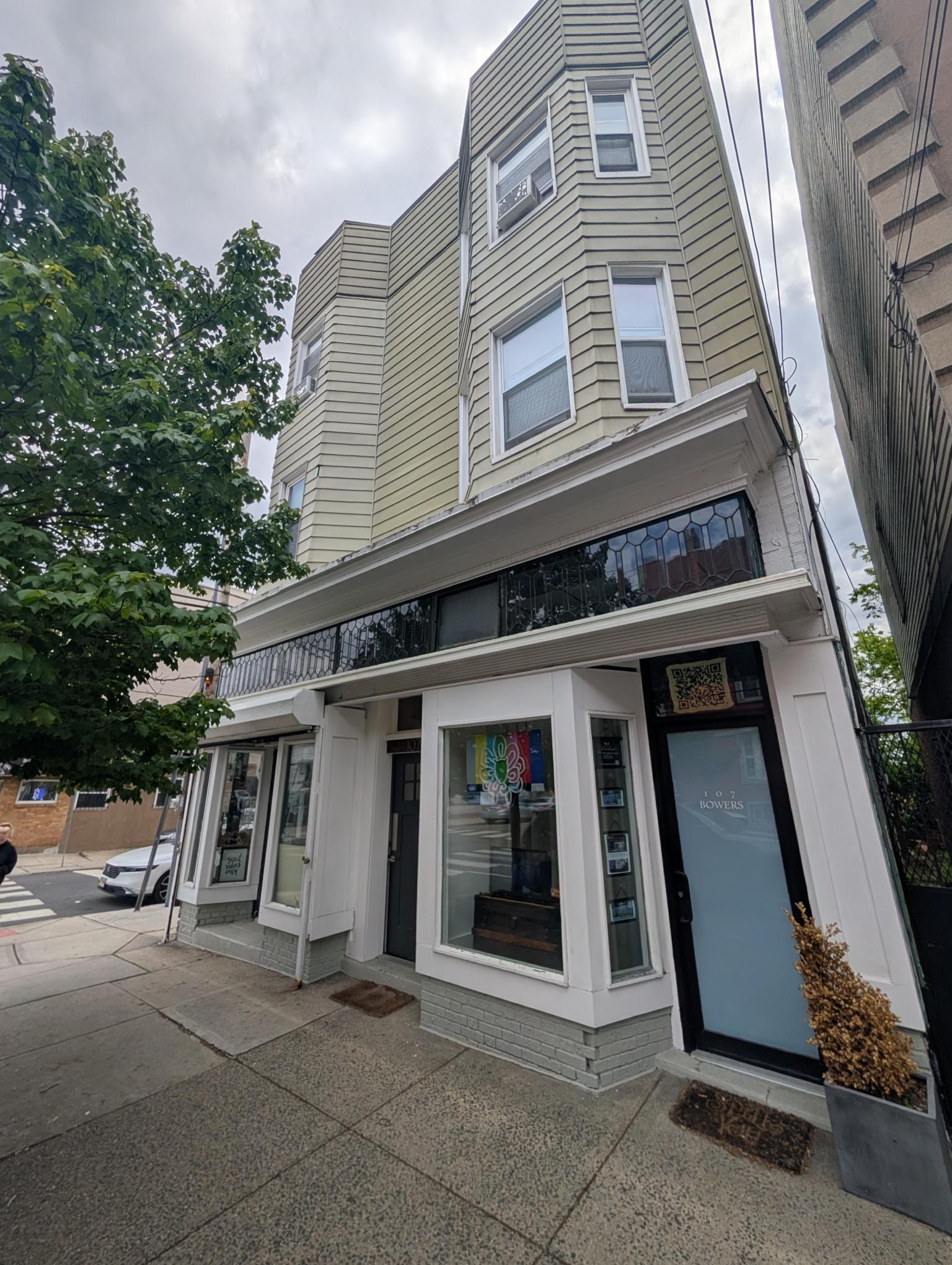 107 BOWERS ST Unit: 1R (101)