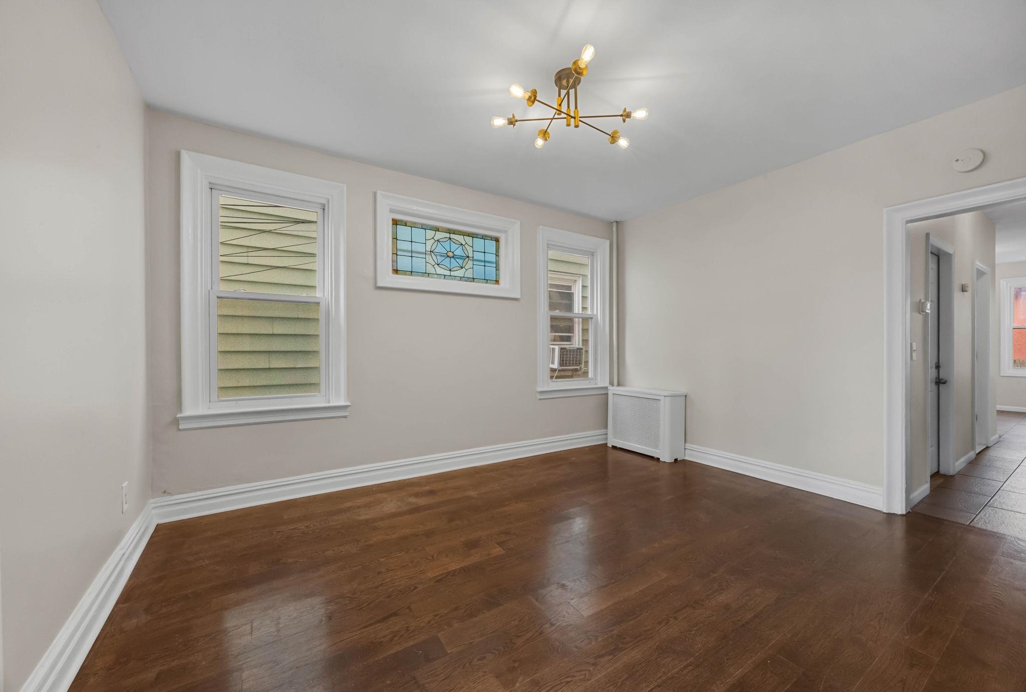 7 EDWARDS CT