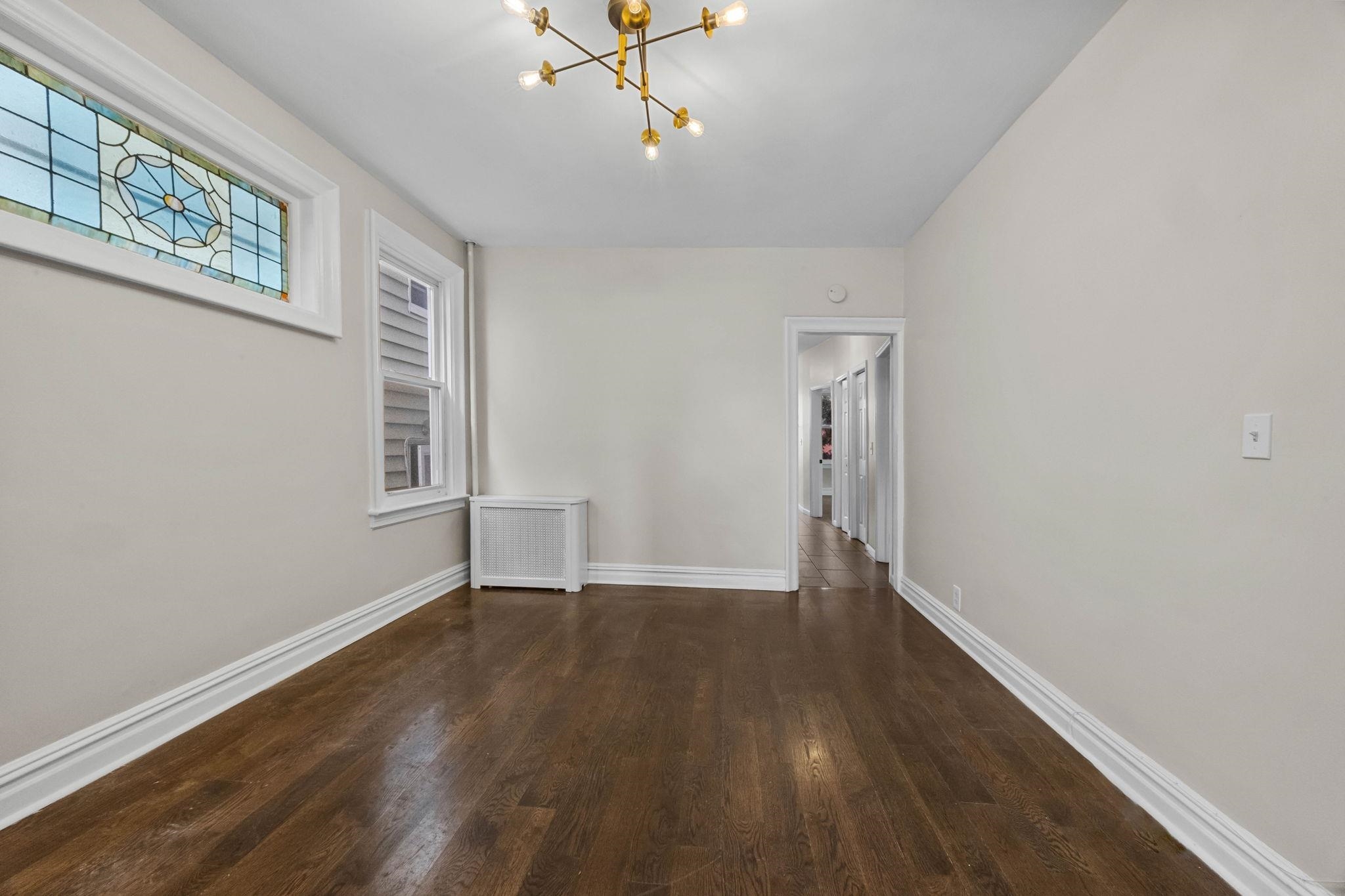 7 EDWARDS CT