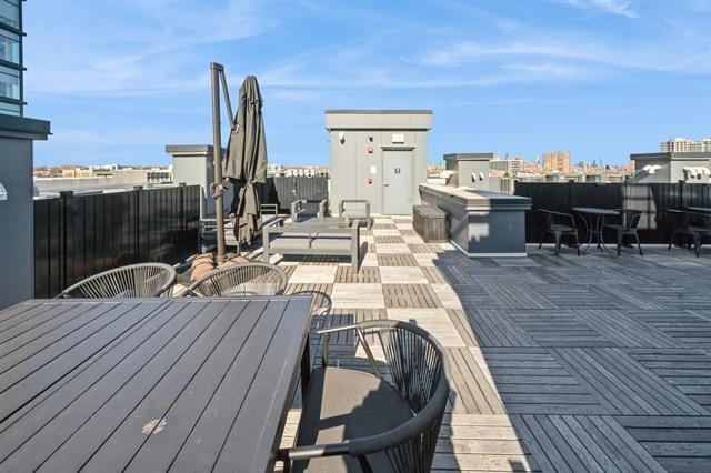 348 BALDWIN AVE Unit: 301