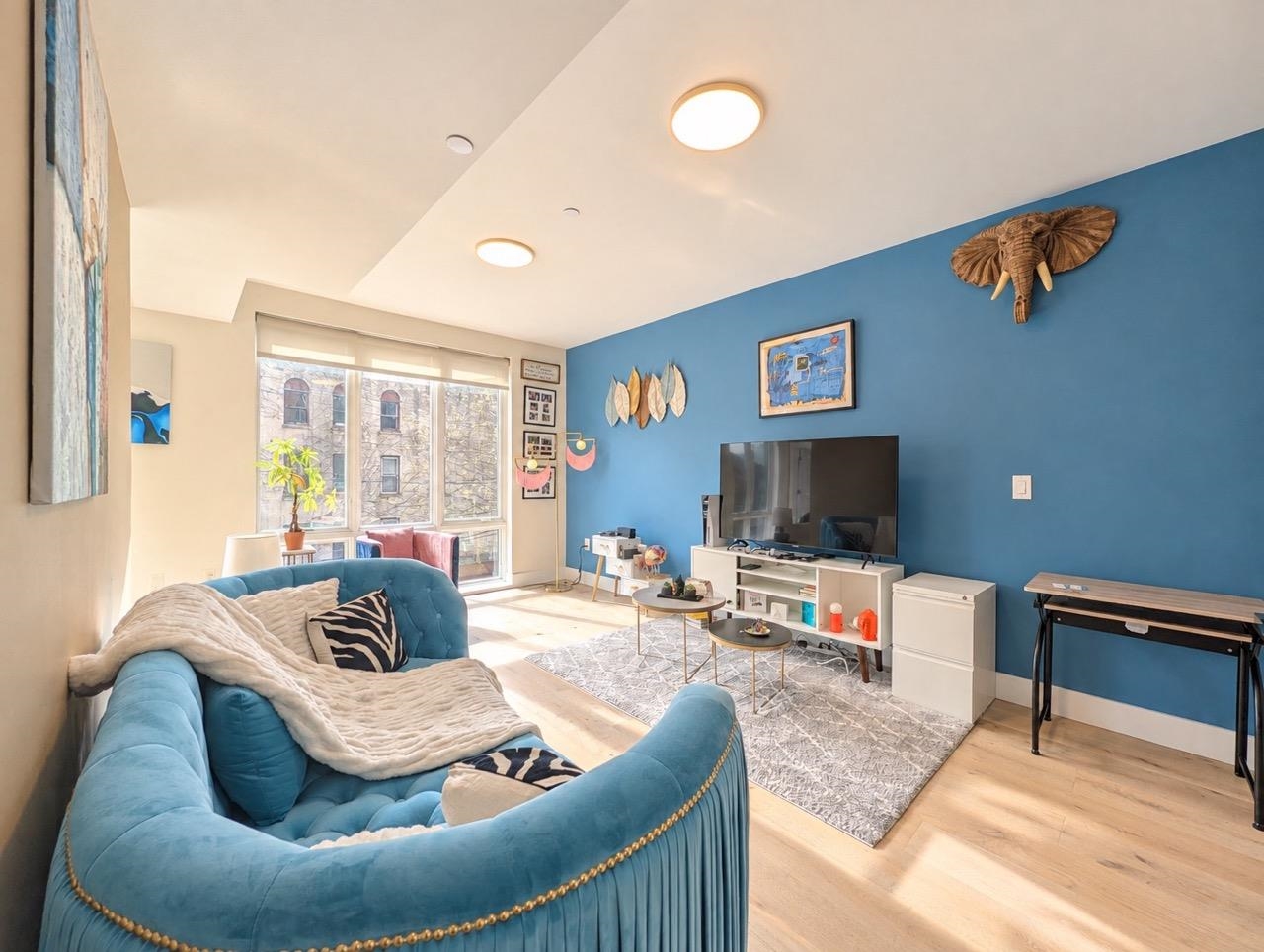 348 BALDWIN AVE Unit: 301
