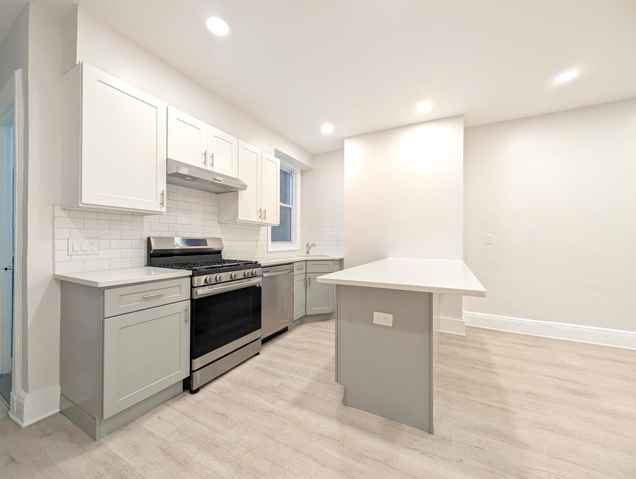 116A BOORAEM AVE Unit: 2