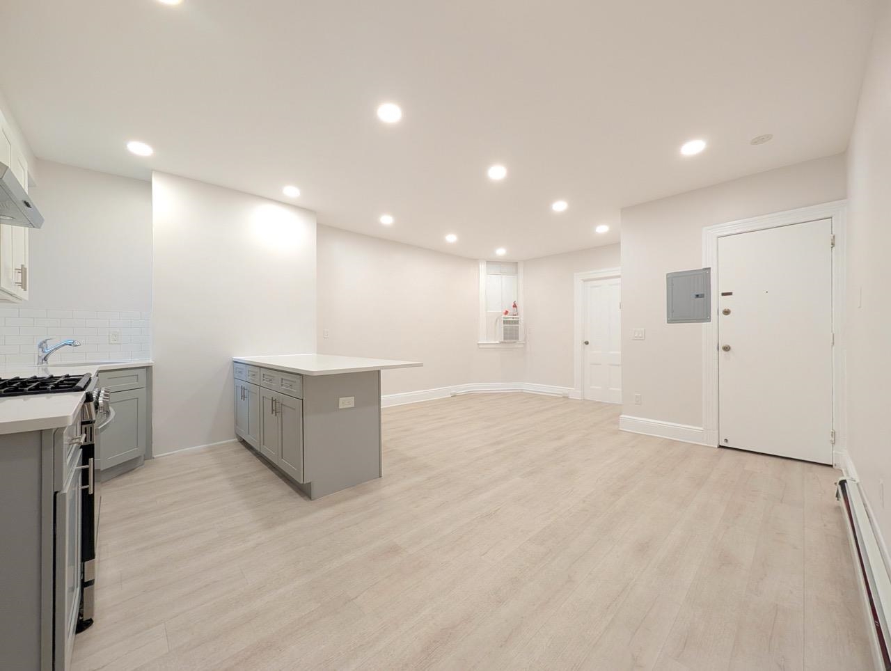 116A BOORAEM AVE Unit: 2