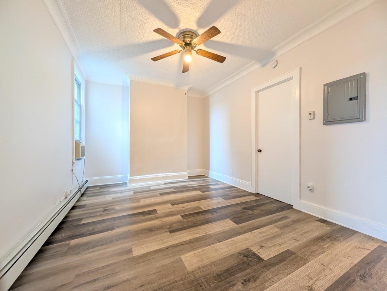 116A BOORAEM AVE Unit: 3