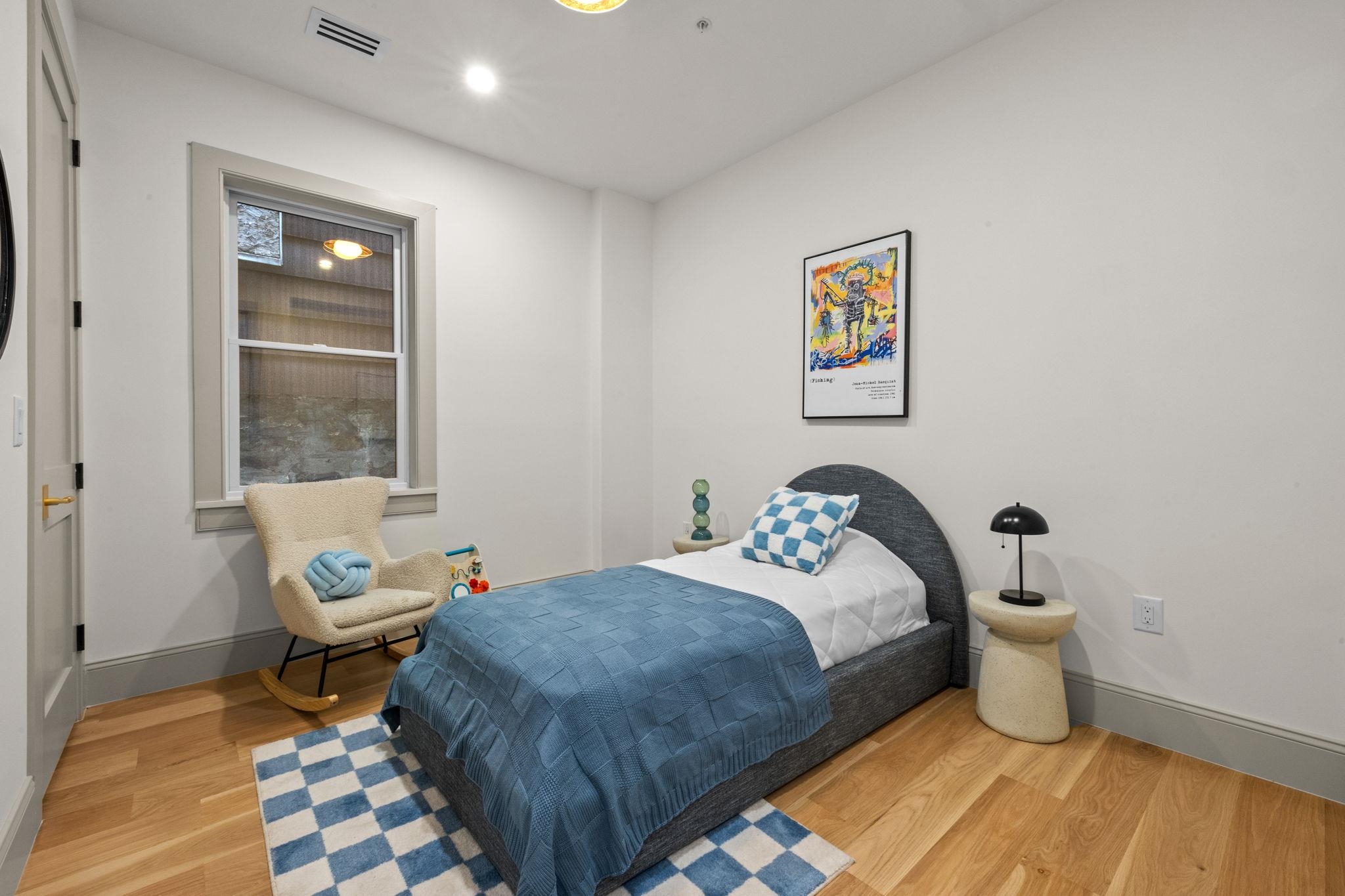 206 SHERMAN AVE Unit: 1