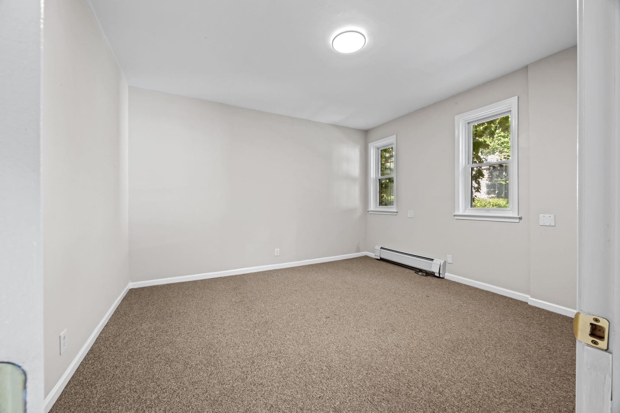 681 BERGEN AVE