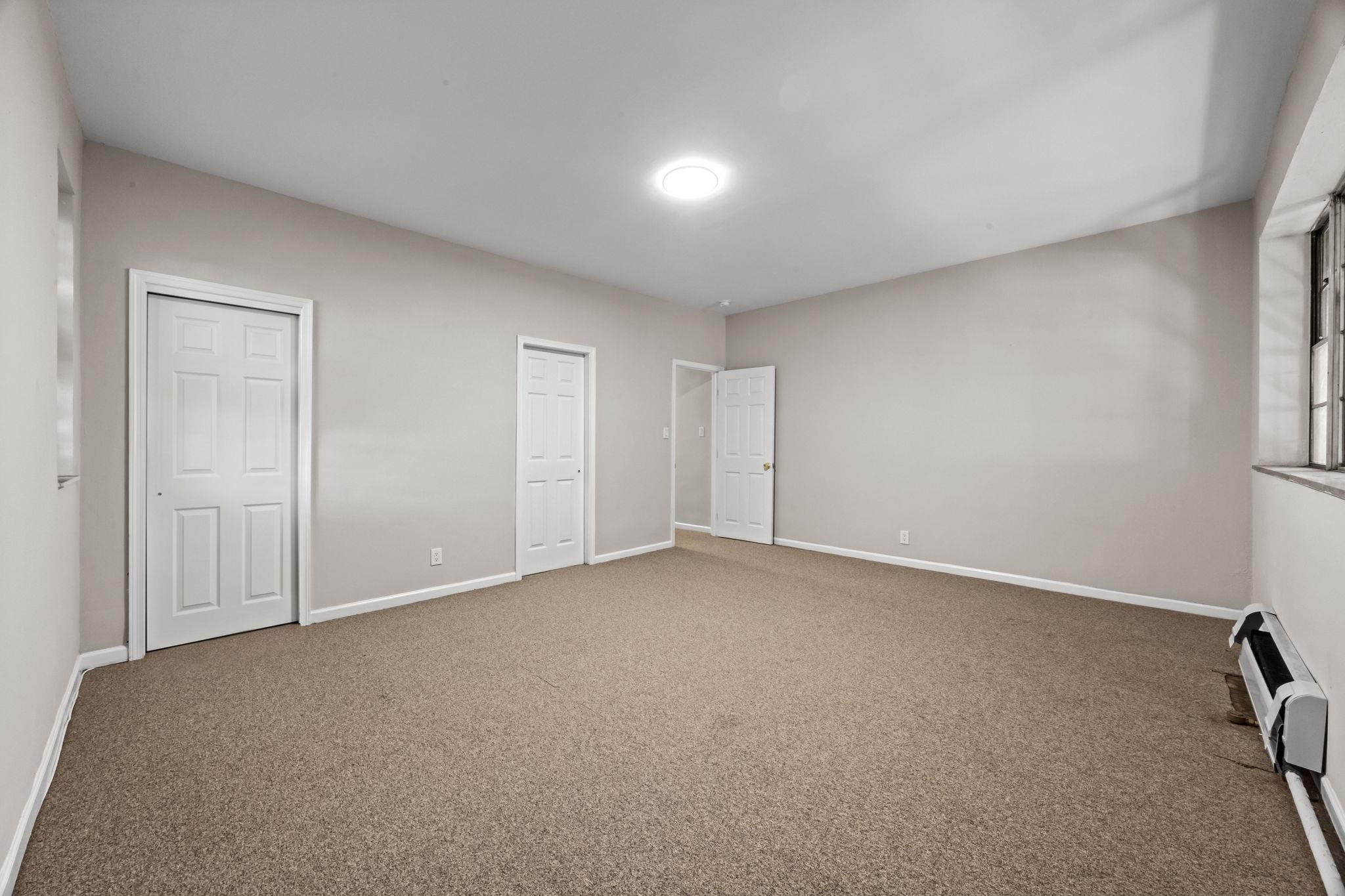 681 BERGEN AVE