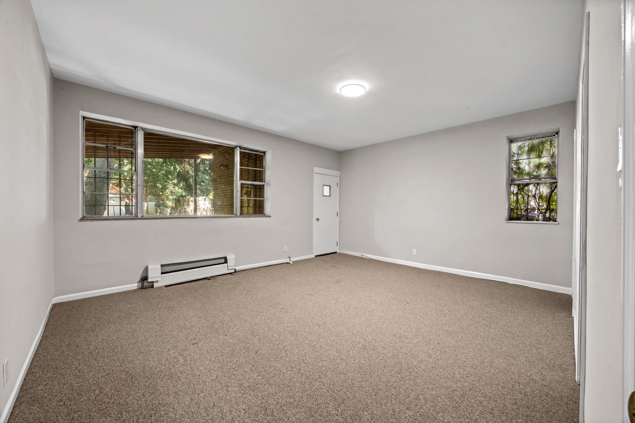 681 BERGEN AVE