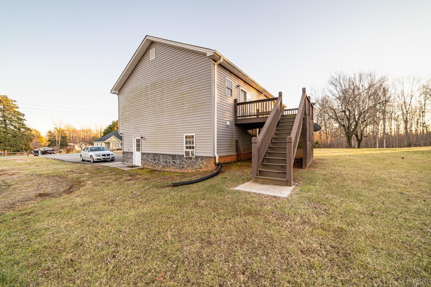 1022 Wiggington Road