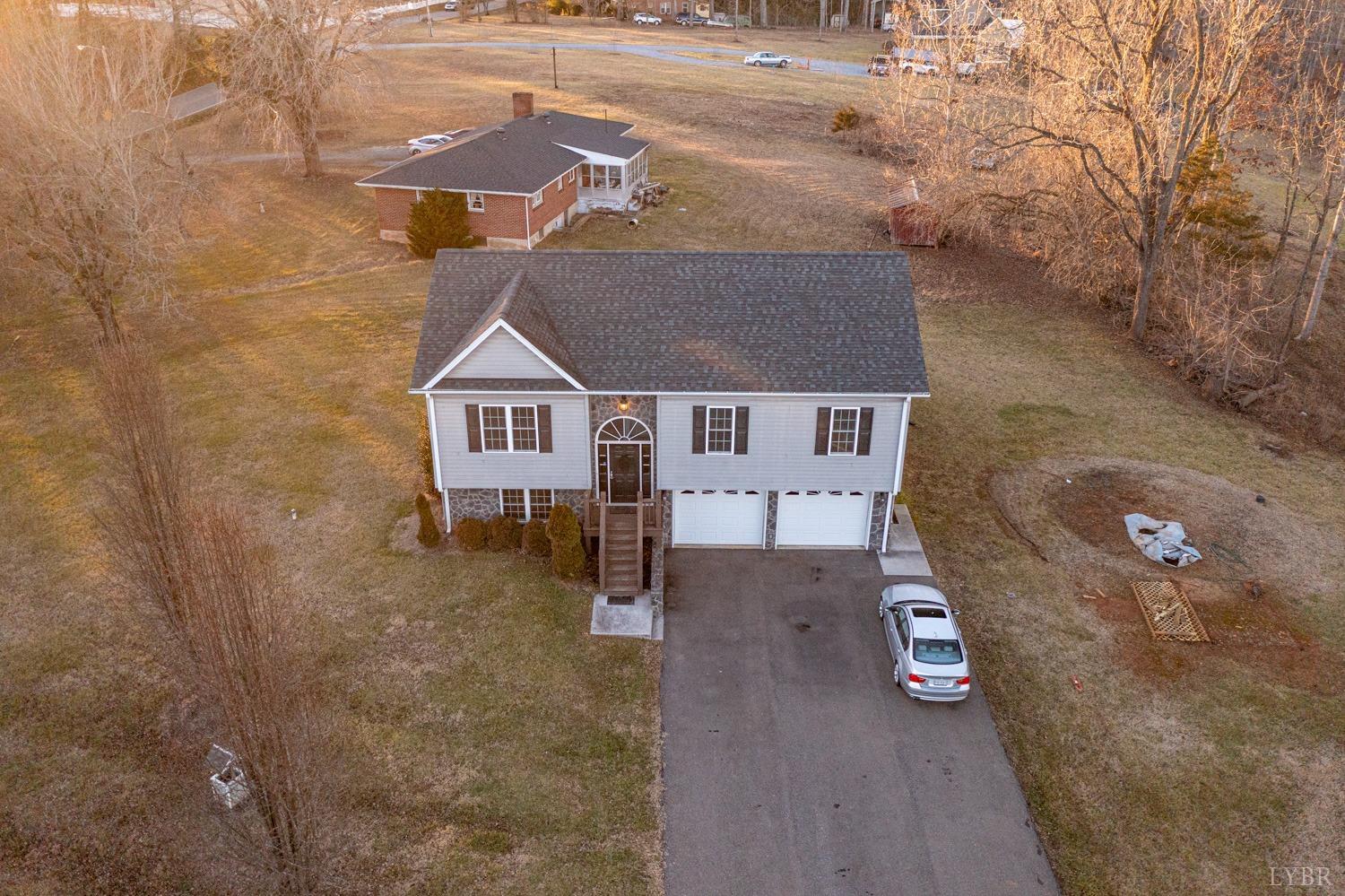1022 Wiggington Road