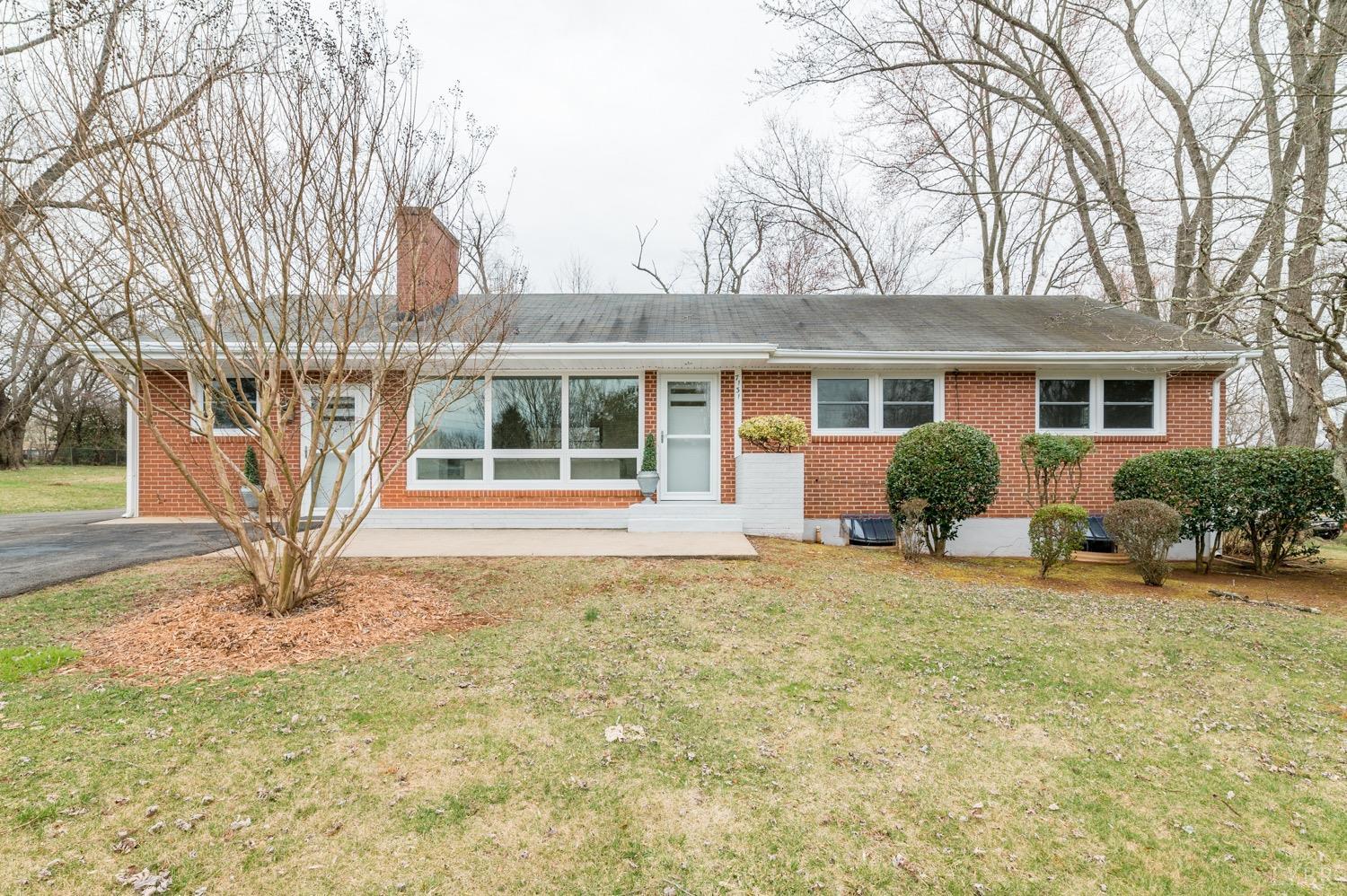 7131 Meadowbrook Road