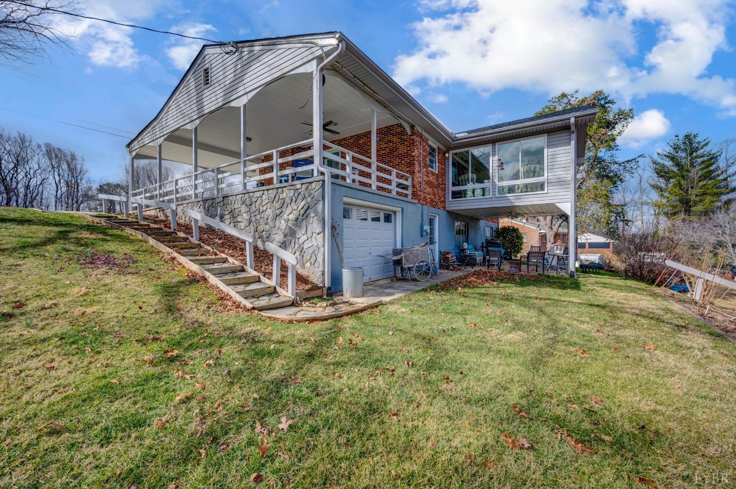 561 Westview Circle