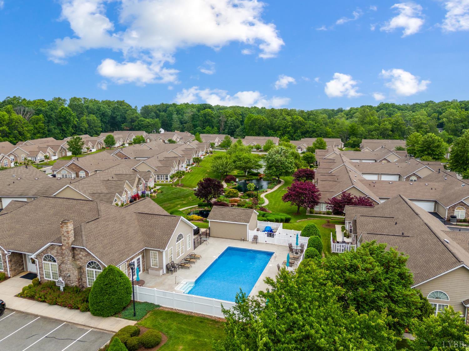 1384 Jefferson Way