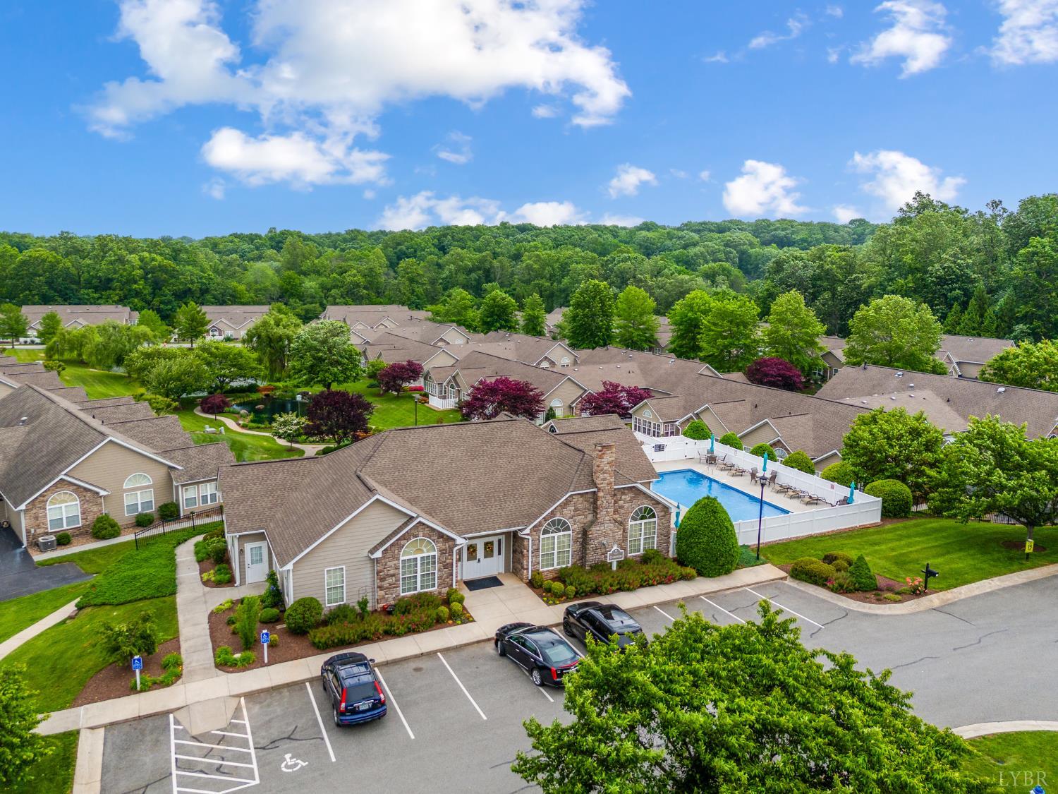 1384 Jefferson Way