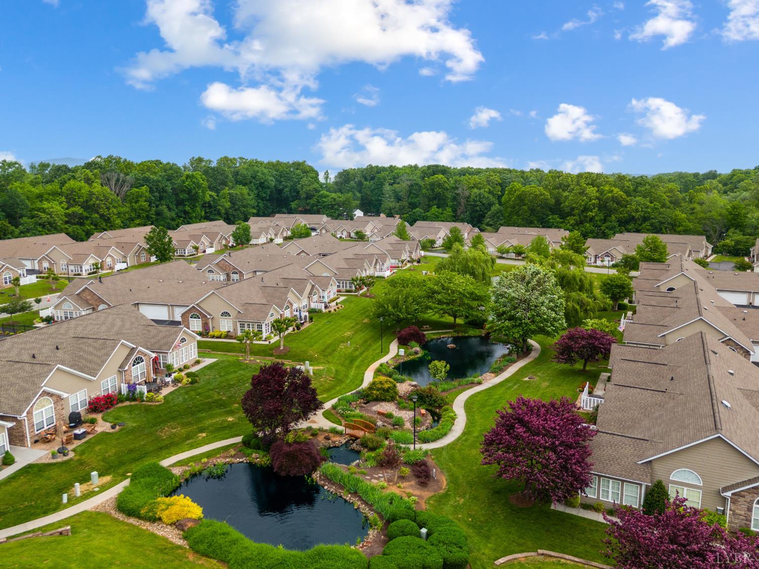 1384 Jefferson Way