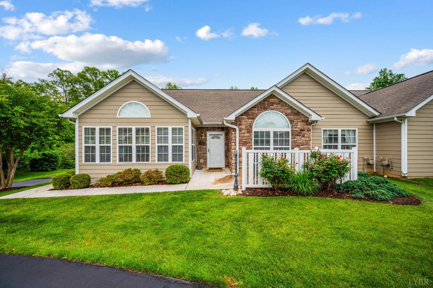 1183 Jefferson Way