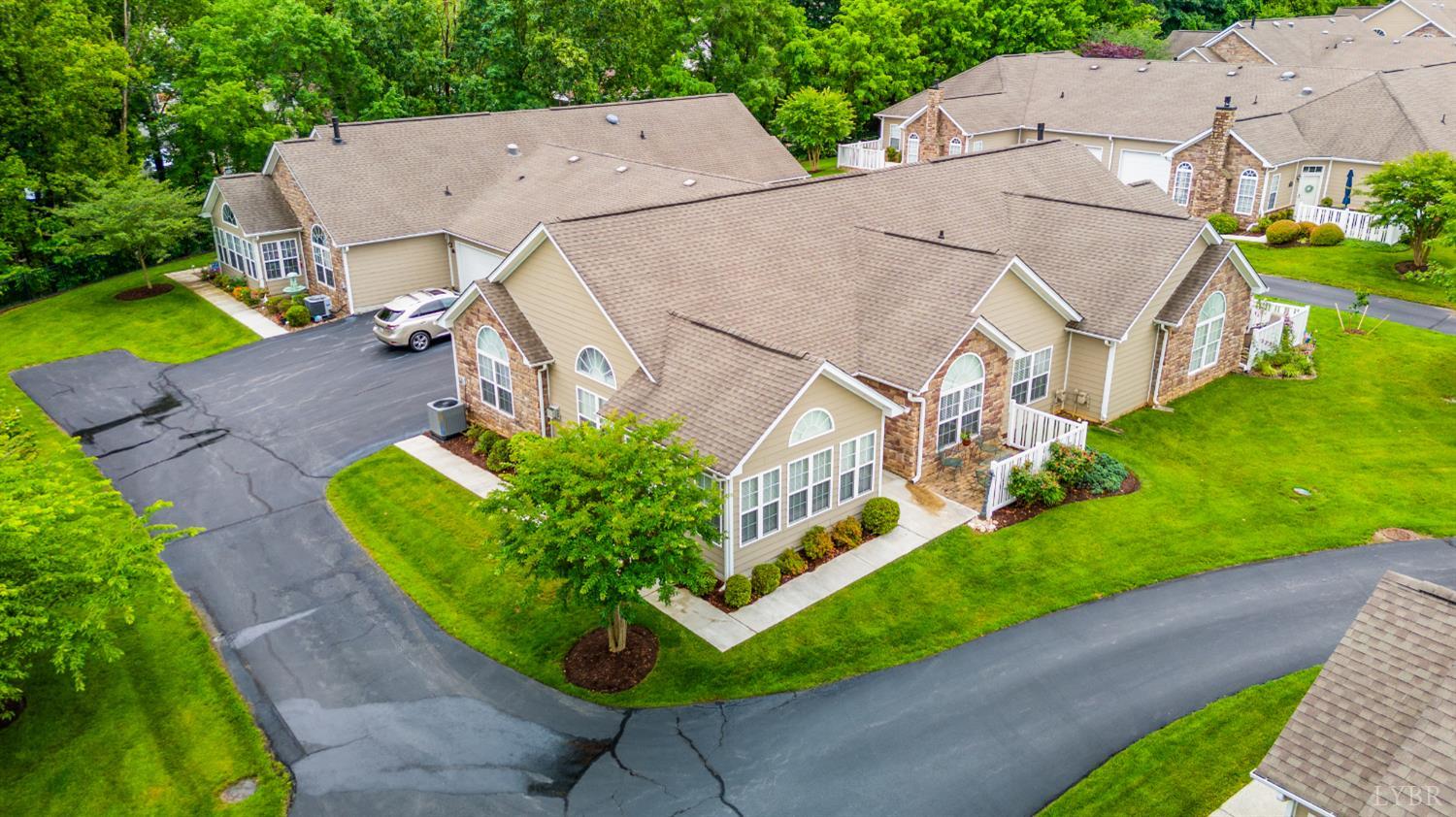 1183 Jefferson Way