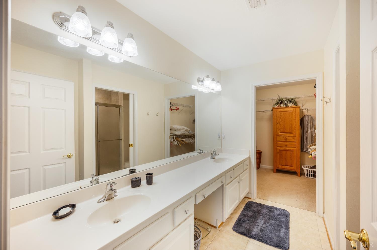1183 Jefferson Way