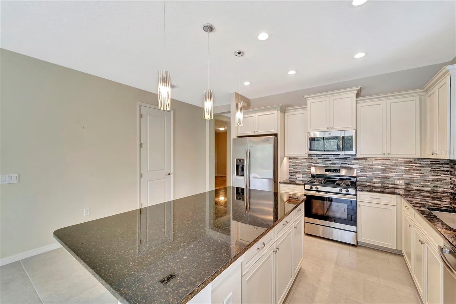 324 CASALINO DR
