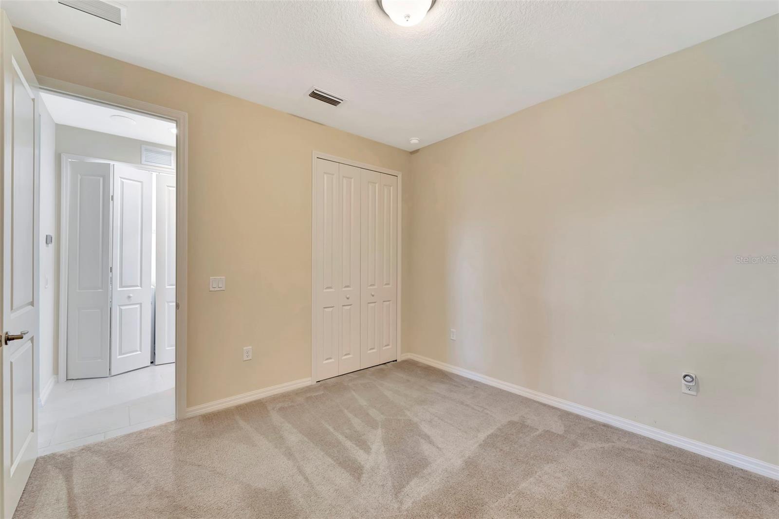 324 CASALINO DR