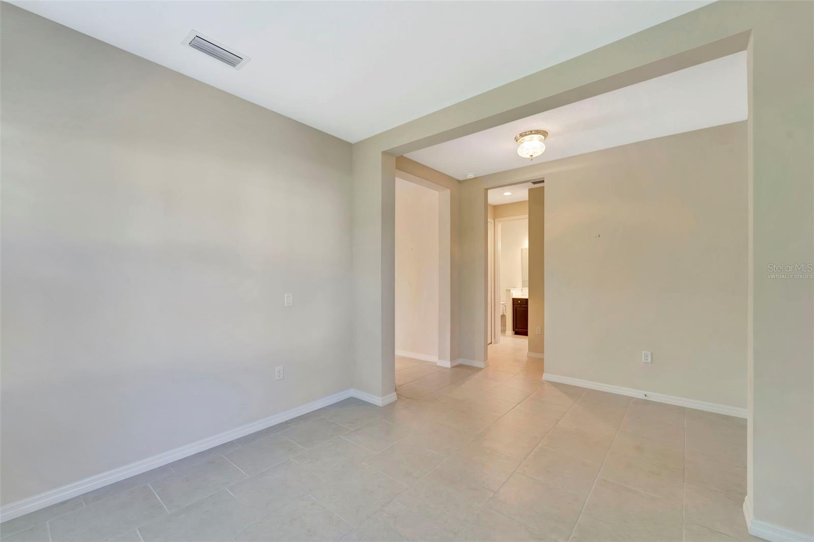 324 CASALINO DR