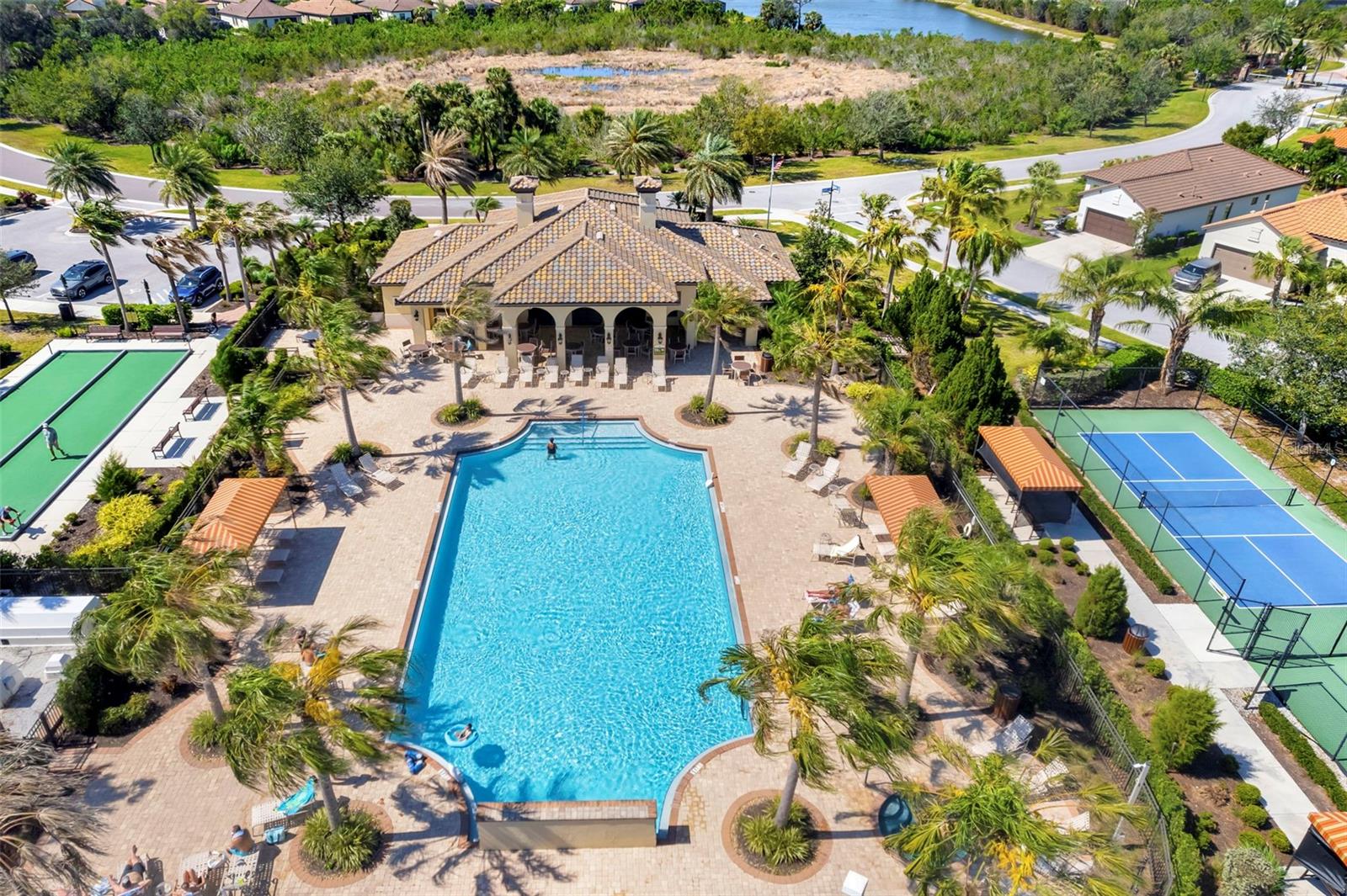 324 CASALINO DR