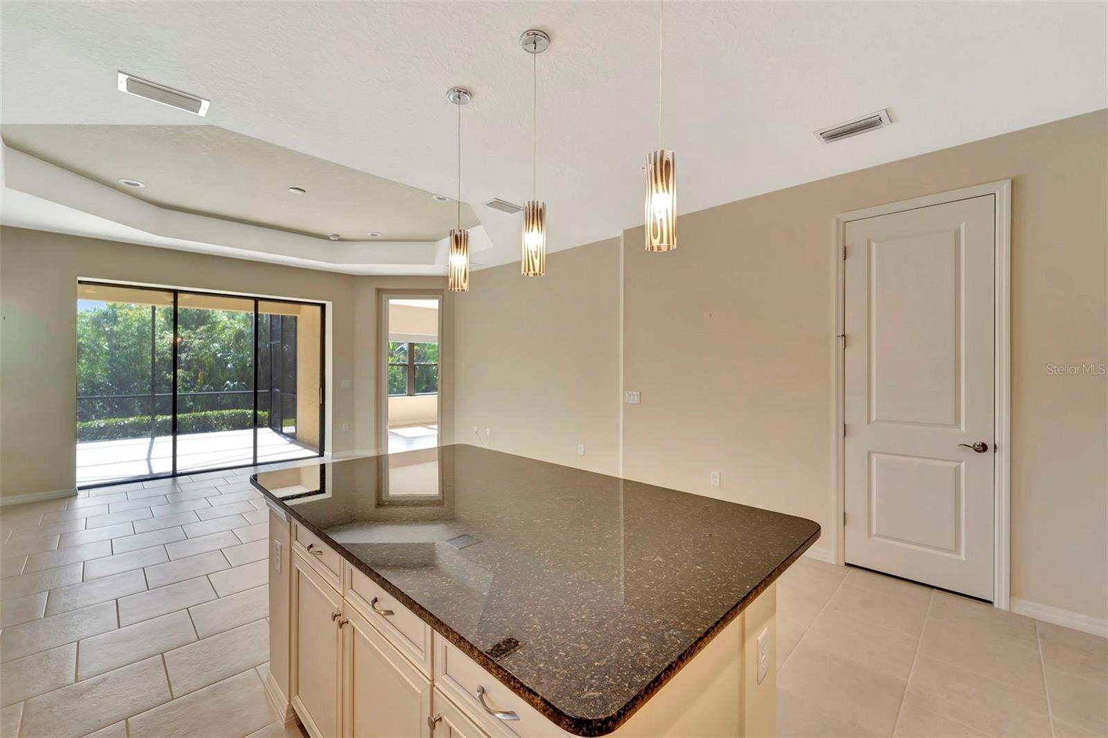324 CASALINO DR