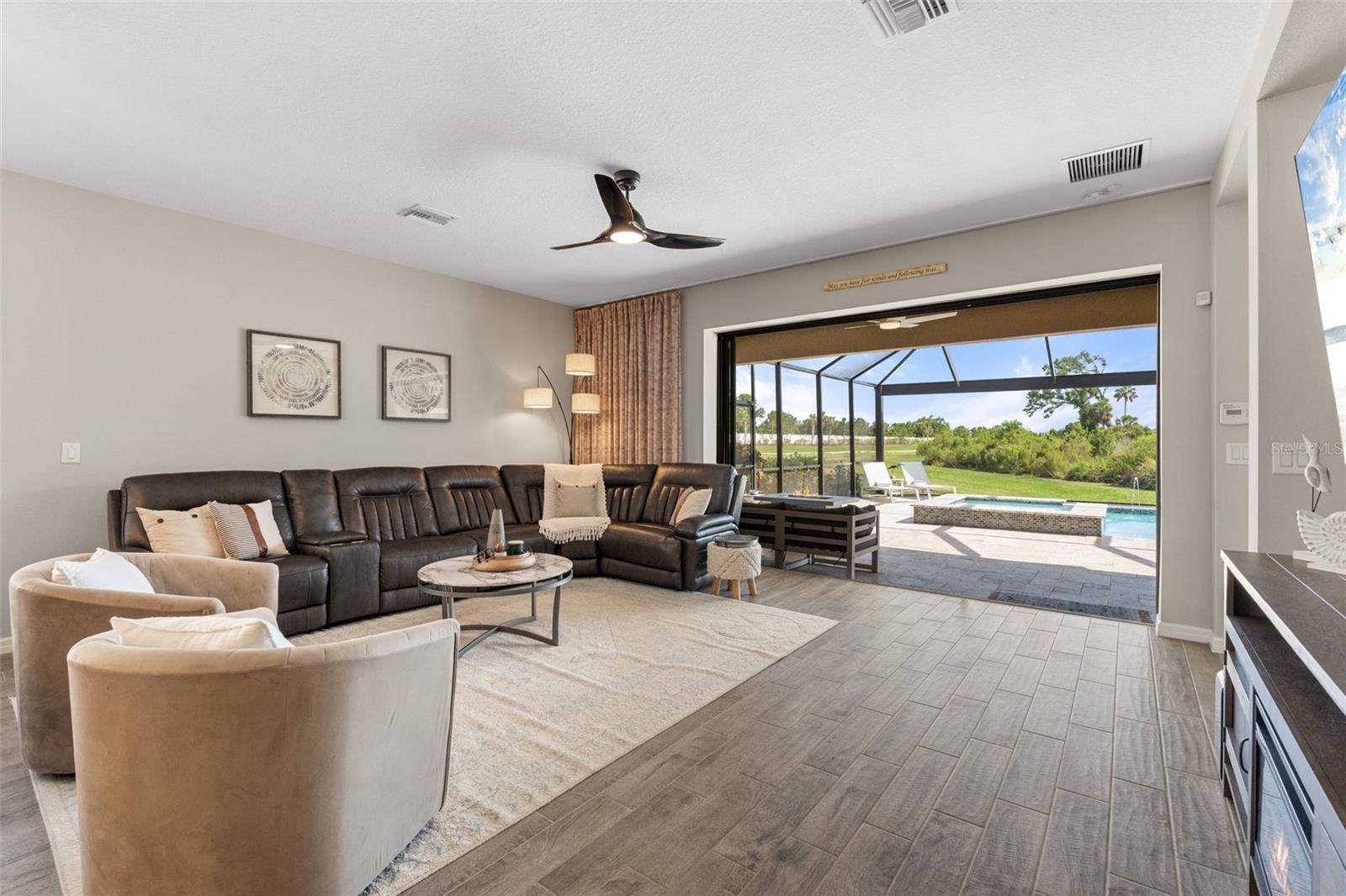 15316 SHADY PALMS LN