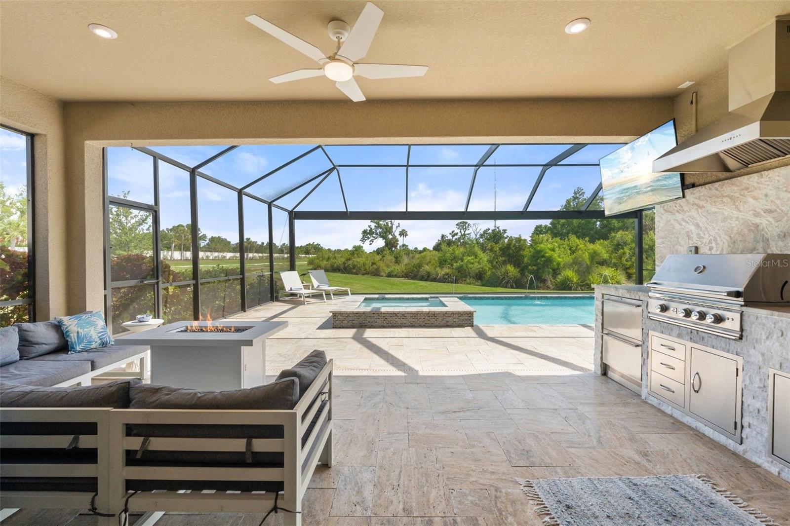 15316 SHADY PALMS LN