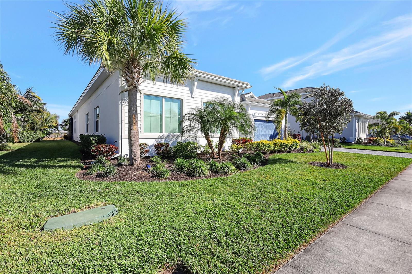 8276 REDONDA LOOP