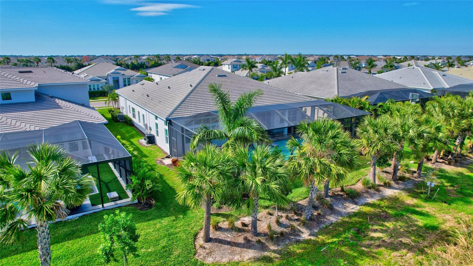 8276 REDONDA LOOP