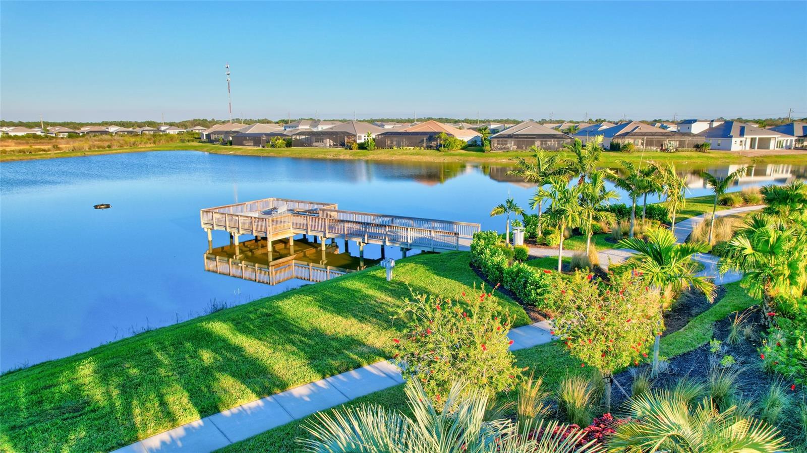 8276 REDONDA LOOP