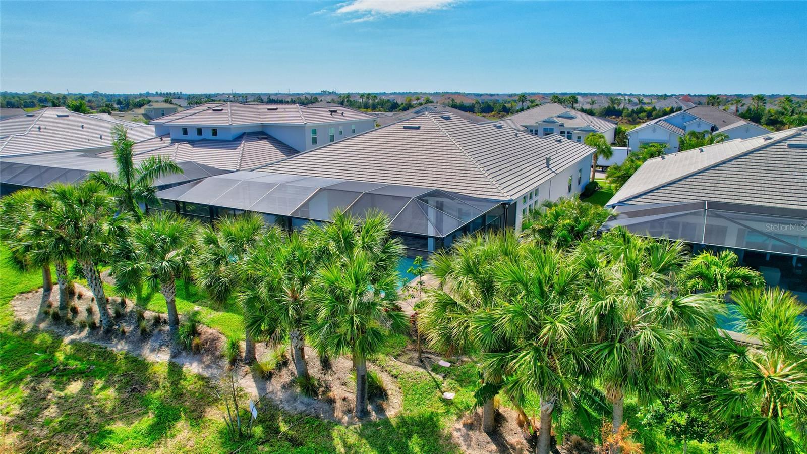 8276 REDONDA LOOP