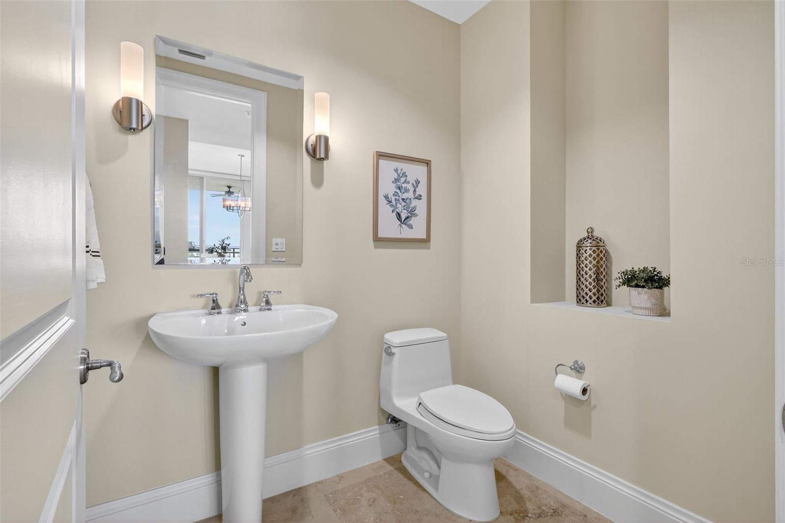 130 RIVIERA DUNES WAY #1104