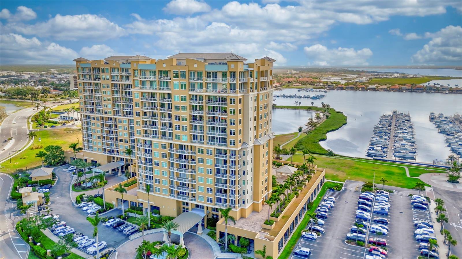 130 RIVIERA DUNES WAY #1104