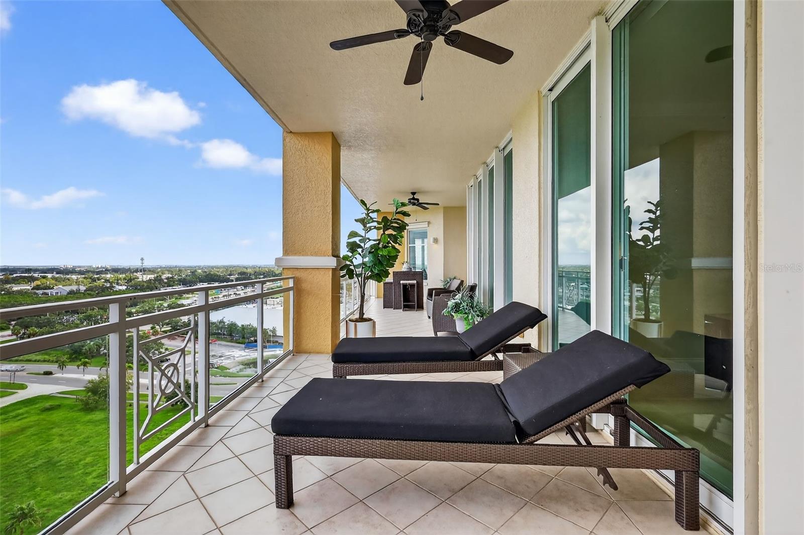 130 RIVIERA DUNES WAY #1104