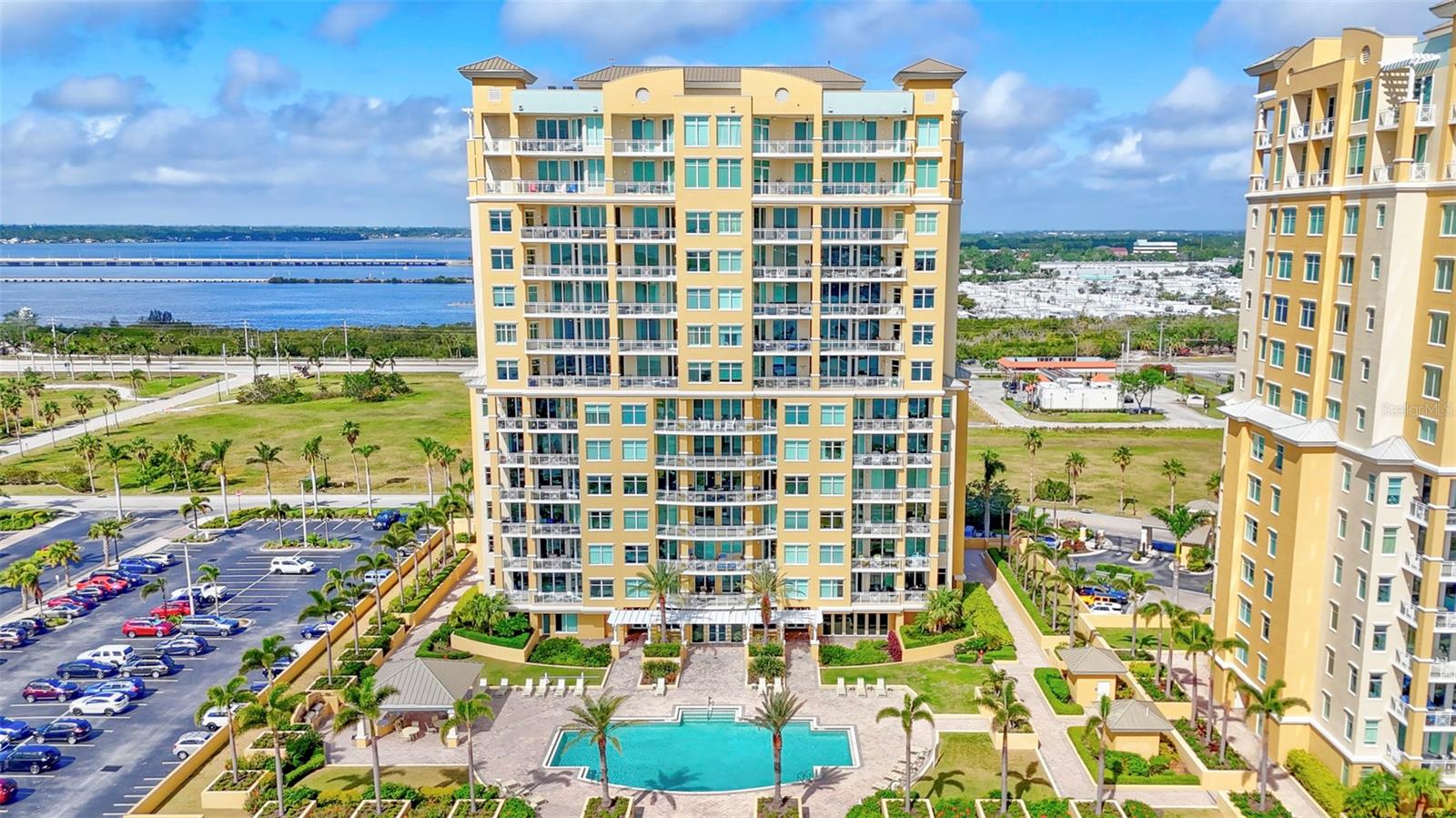 130 RIVIERA DUNES WAY #1104