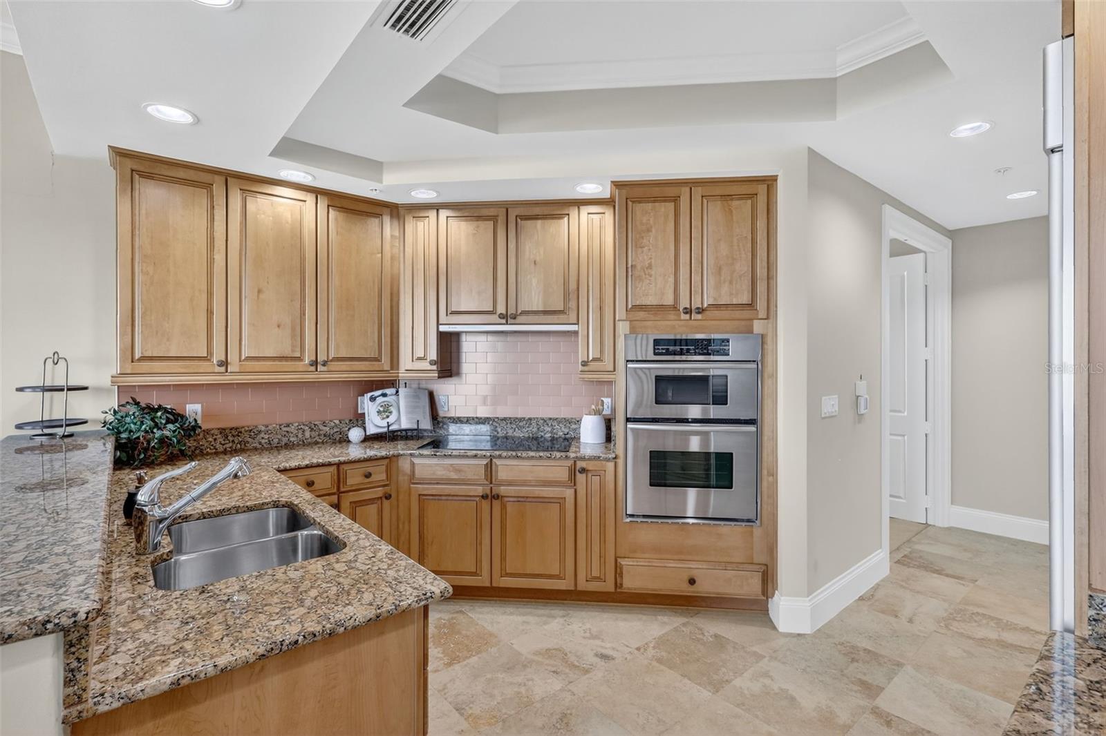 130 RIVIERA DUNES WAY #1104