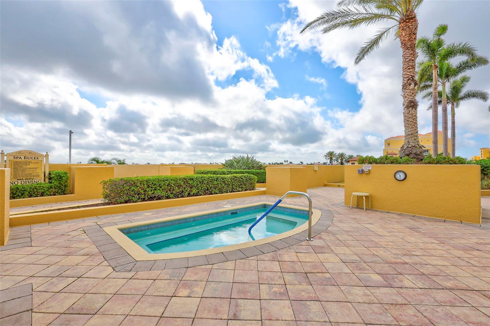 130 RIVIERA DUNES WAY #1104