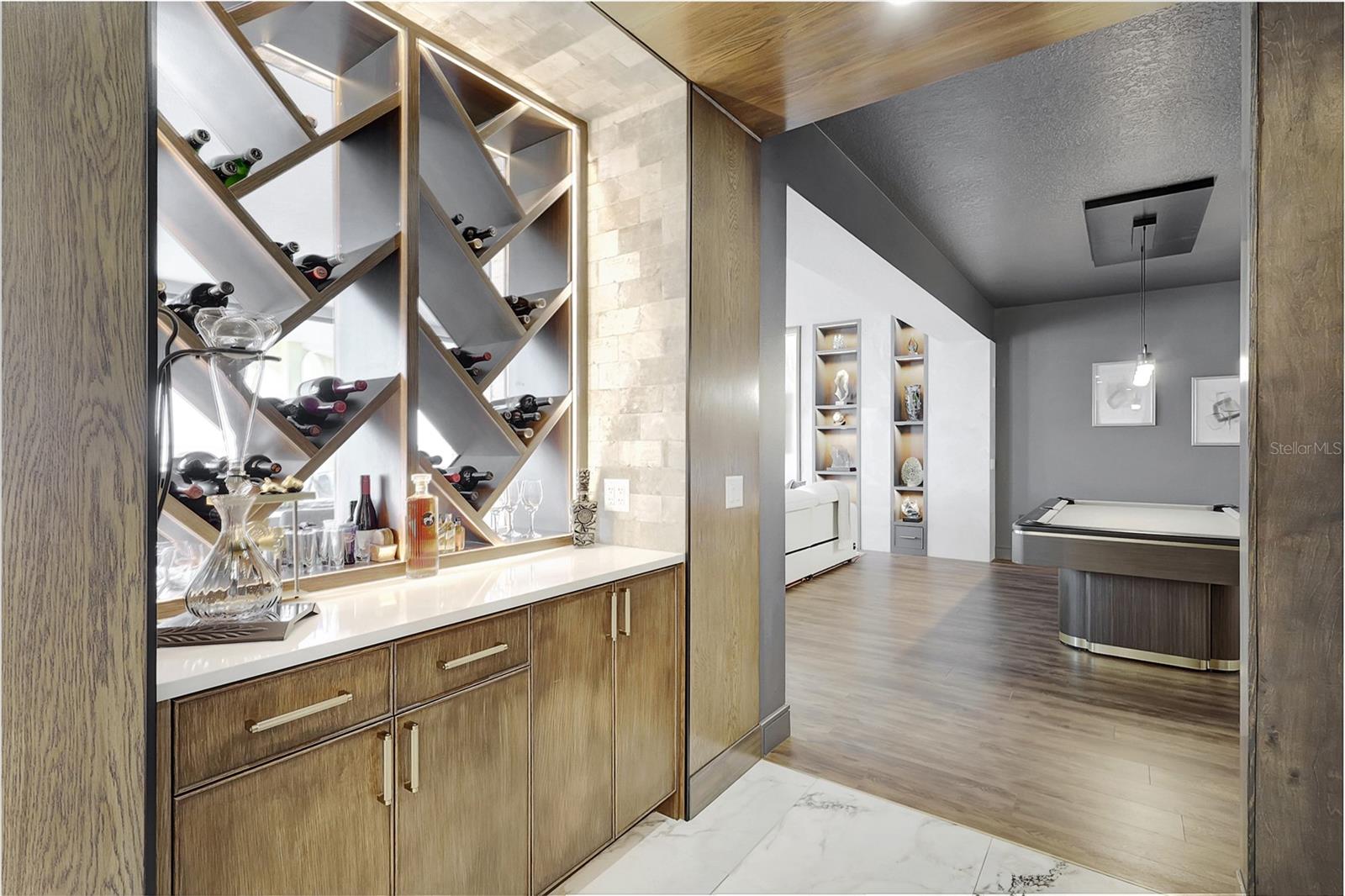 610 RIVIERA DUNES WAY #602
