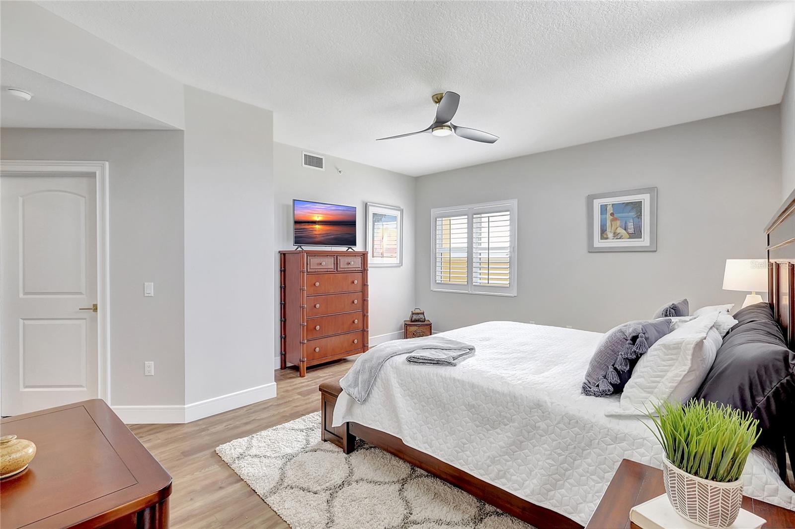 610 RIVIERA DUNES WAY #602