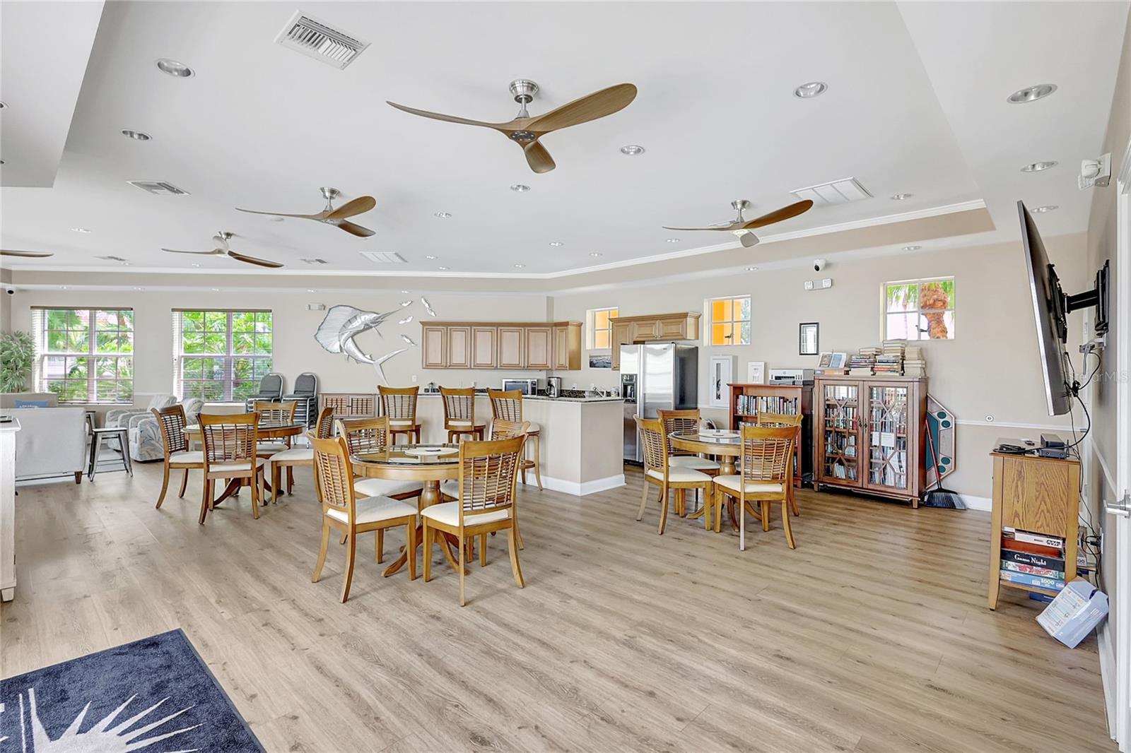 610 RIVIERA DUNES WAY #602