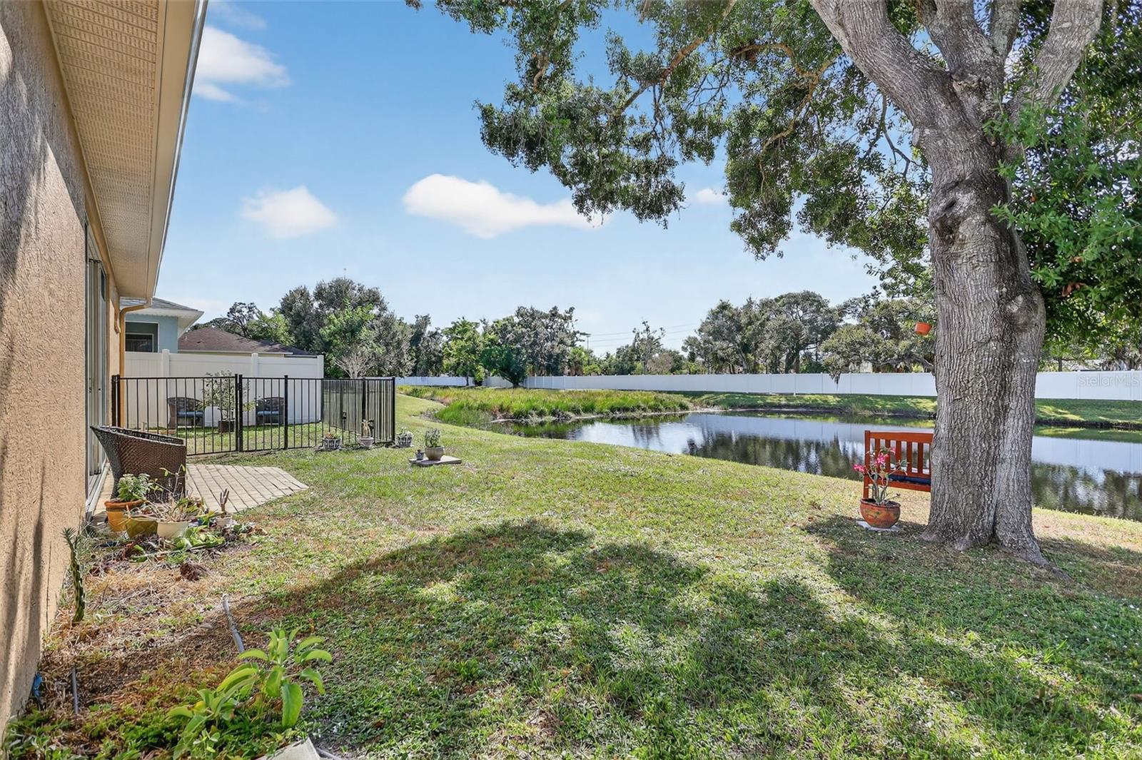 1058 WHITEGATE CT