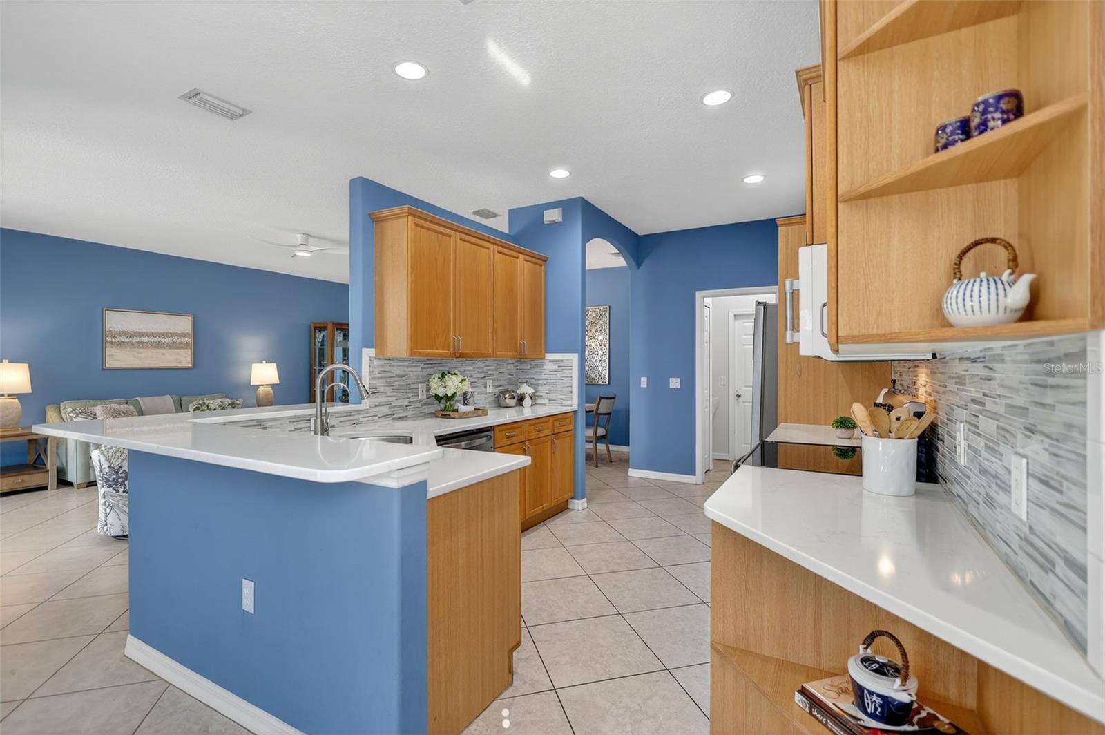 1058 WHITEGATE CT