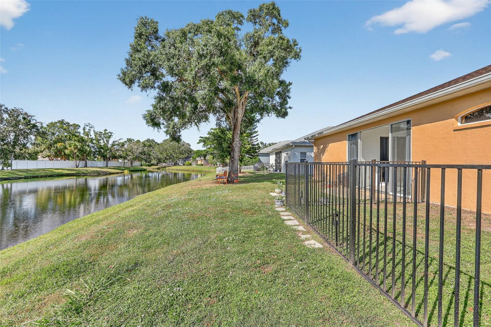 1058 WHITEGATE CT