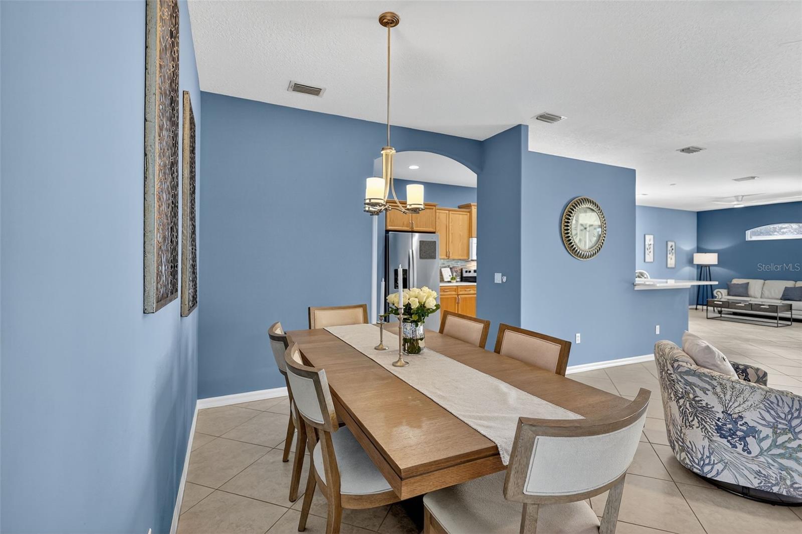 1058 WHITEGATE CT