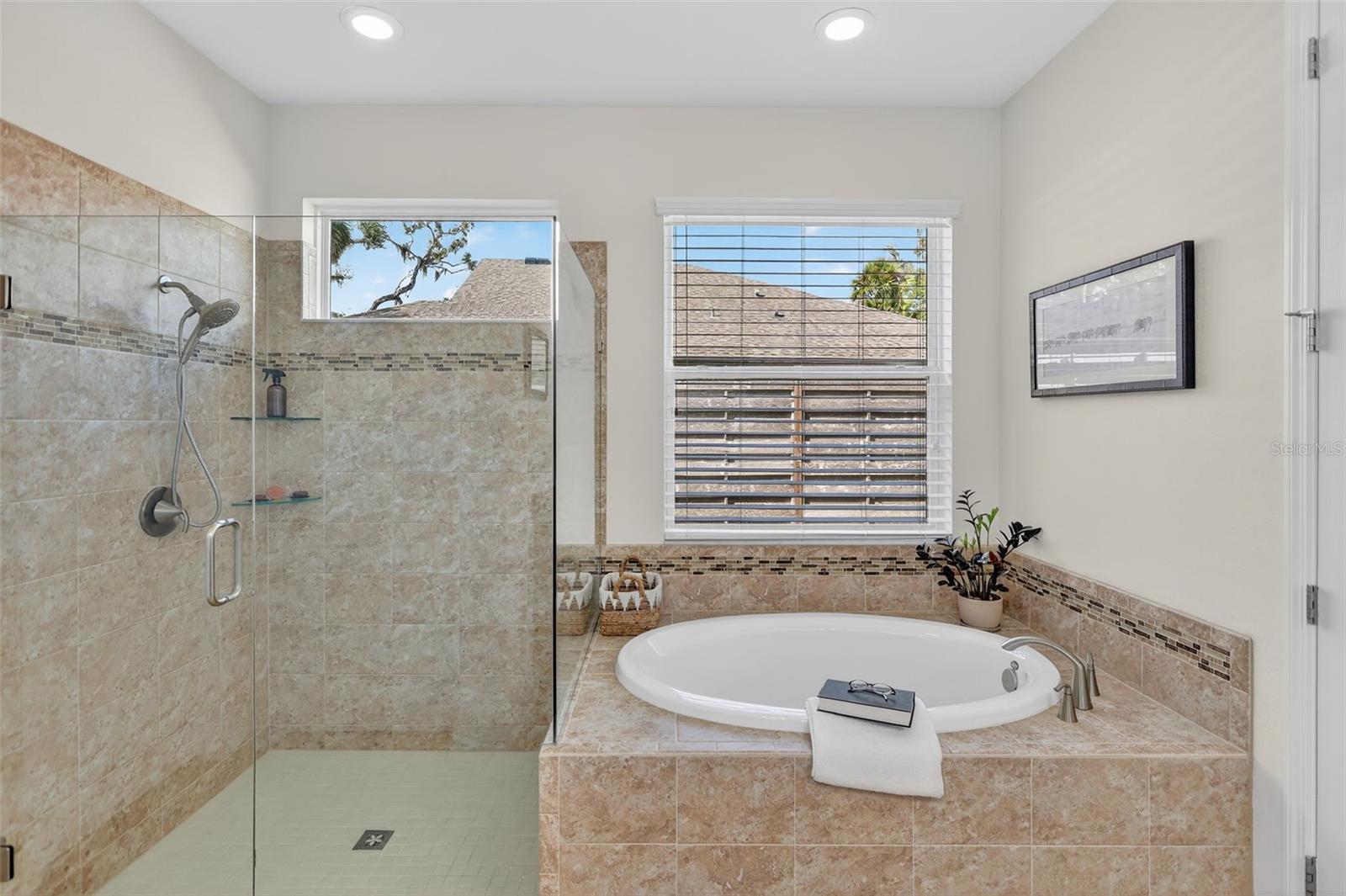 2123 SYLVAN LEA DR