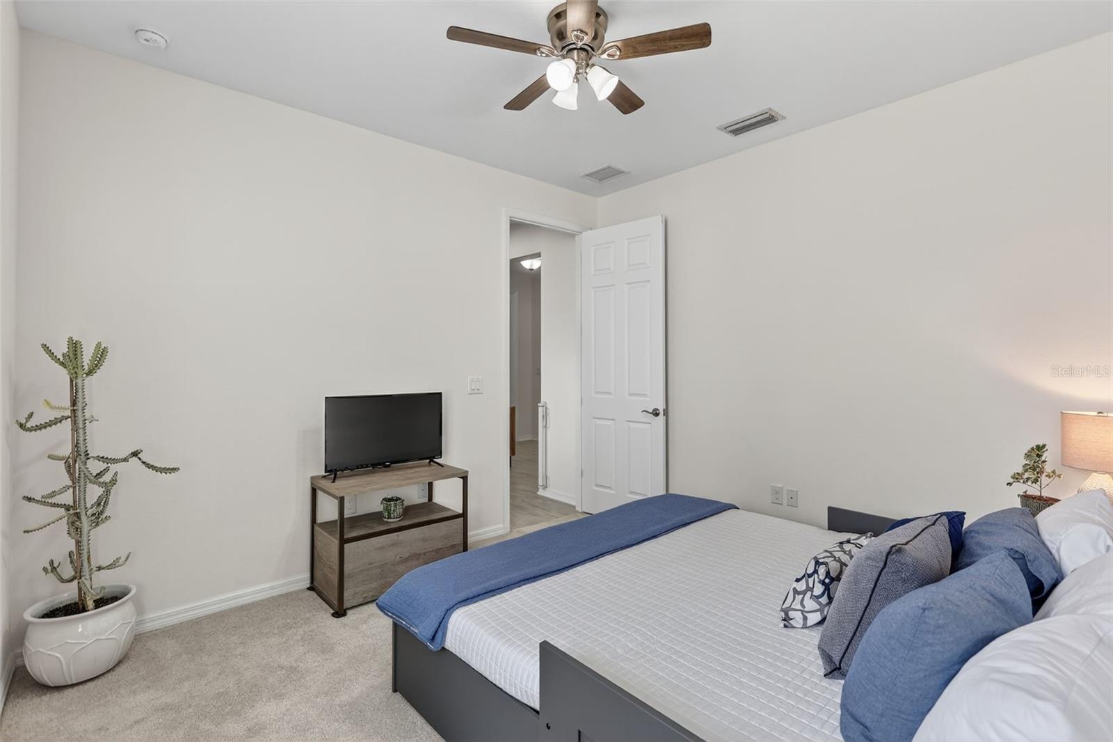 2123 SYLVAN LEA DR